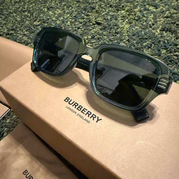 Burberry Dark Green Sunglasses - Picture 1 of 4